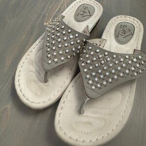 Cliffs By White Mountain "Camila" Sandals